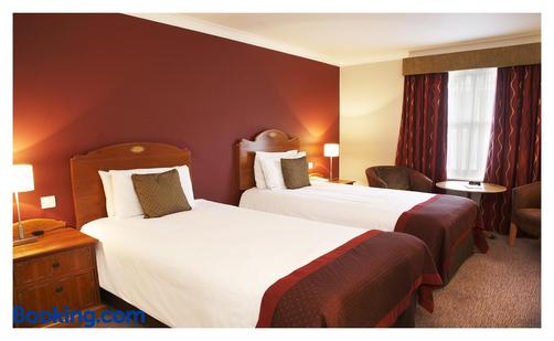 Rose And Crown Hotel - London