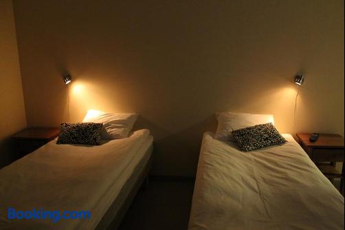 Hotell Lilla Station - Köping - Schlafzimmer