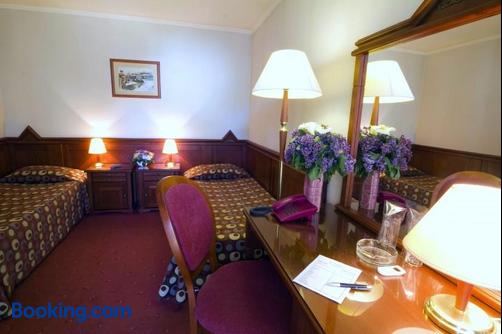 Hotel Central - Weliko Tarnowo