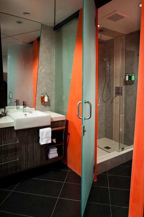 The Moment Hotel - Hollywood - Schlafzimmer
