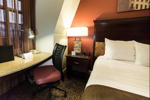 The Emily Morgan San Antonio - a DoubleTree by Hilton Hotel - San Antonio - Schlafzimmer