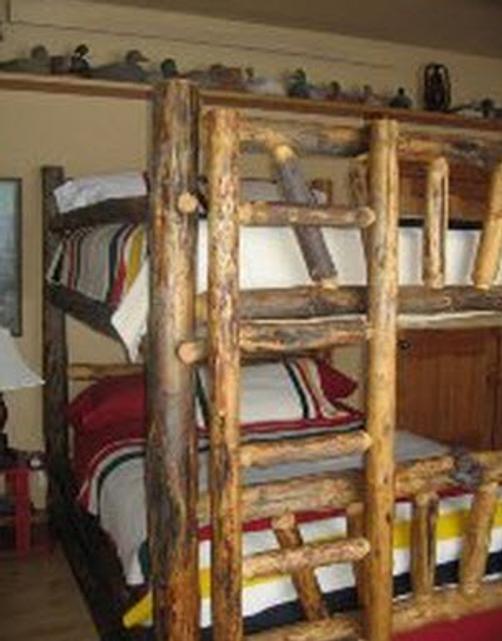 High Prairie Lodge - Whitewood - Schlafzimmer