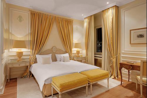 Hotel Koenigshof - München - Queen-Schlafzimmer