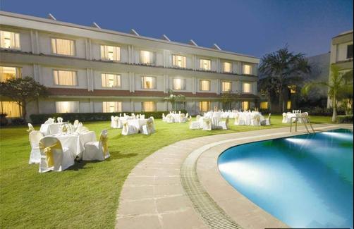 Hotel Express Residency-Jamnagar - Jamnagar