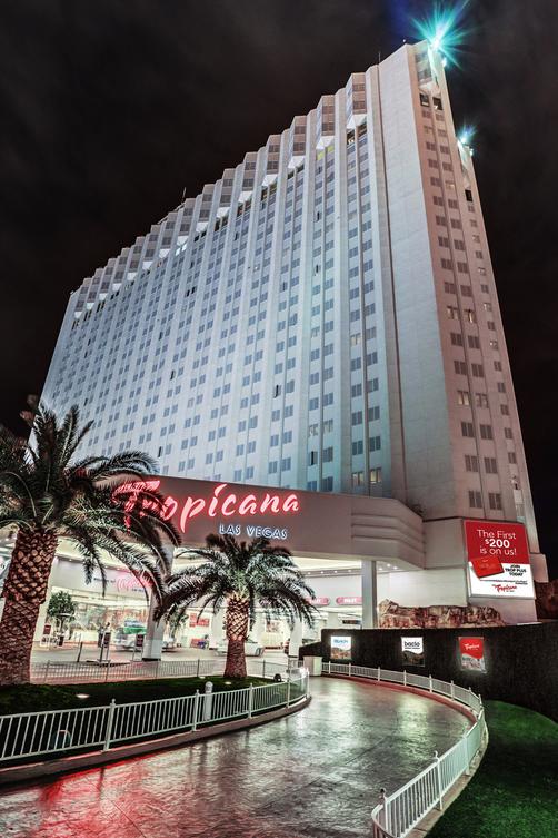 Tropicana Las Vegas - a DoubleTree by Hilton Hotel - Las Vegas - Gebäude