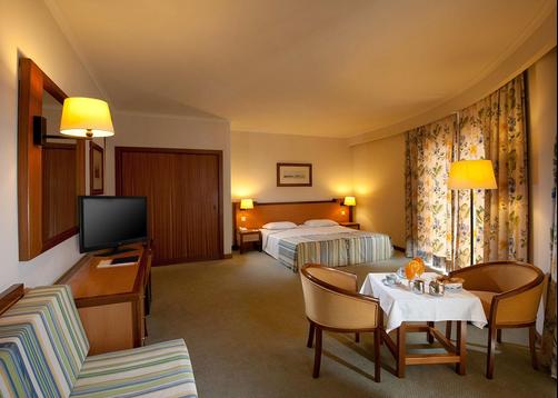 Real Bellavista Hotel & Spa - Albufeira - King-Schlafzimmer