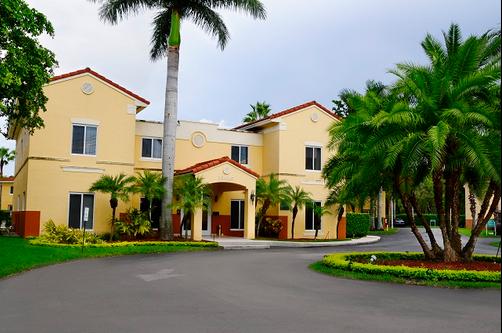 Shamrock Rentals of South Florida - Kendall - Miami - Gebäude