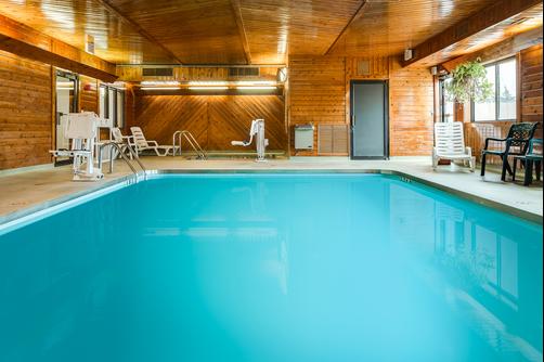 Quality Inn Sheboygan - Sheboygan - Pool