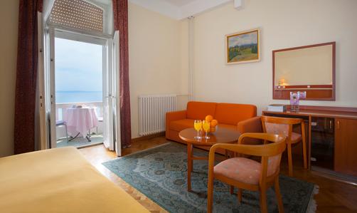 Hotel Belvedere - Opatija - Schlafzimmer