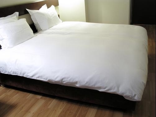 Bedford Hotel & Congress Centre - Brüssel - Schlafzimmer