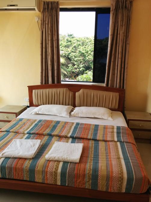 Goan Clove, Apartment Hotel - Vagator - Bett