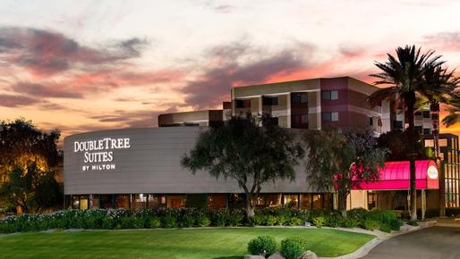 DoubleTree Suites by Hilton Phoenix - Phoenix - Gebäude