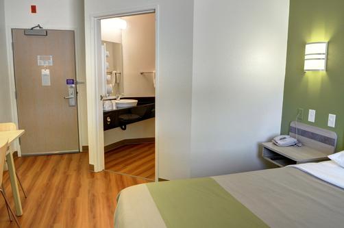 Motel 6 New Orleans LA - New Orleans - Schlafzimmer