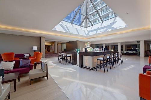 Ramada Plaza Bucharest Convention Center - Bukarest - Bar