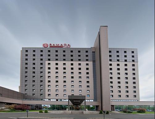 Ramada Plaza Bucharest Convention Center - Bukarest - Gebäude