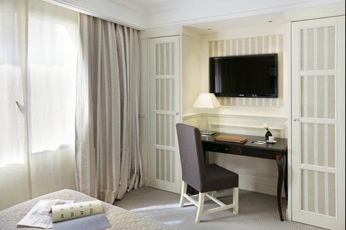 Majestic Hotel & Spa Barcelona - Barcelona - Schlafzimmer