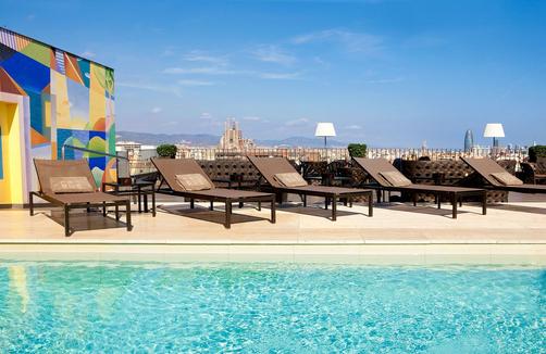 Majestic Hotel & Spa Barcelona - Barcelona - Pool