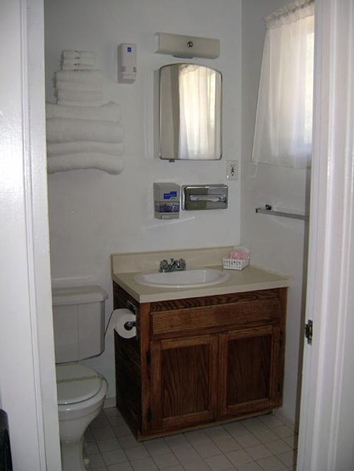 Cedar Lodge Motel - Dunsmuir - Dunsmuir - Bad