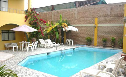 Hotel Princess - Ica - Pool