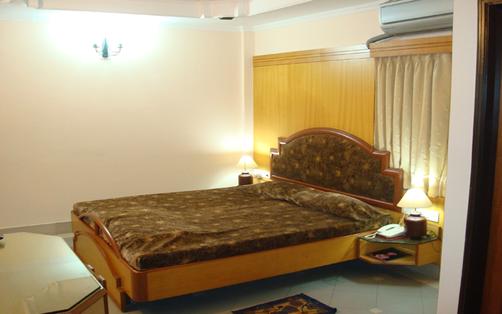Saraswati Retreat - Bhubaneshwar - Bett