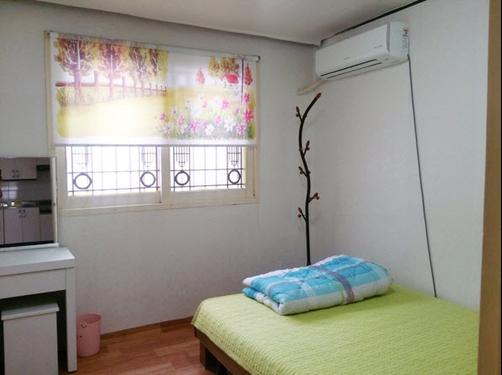 Alpha Guest House - Seoul - Schlafzimmer