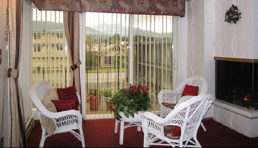 Riviera Inn - Port Angeles - Wohnzimmer