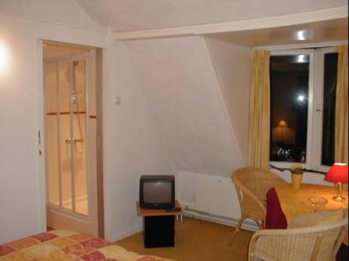 Hotel Pension Bijpost - Driebergen - Schlafzimmer