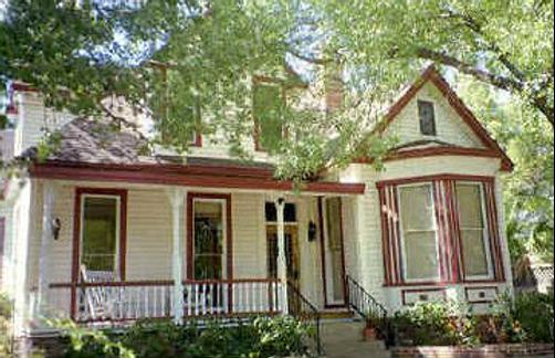 Brava House Bed And Breakfast - Austin - Gebäude