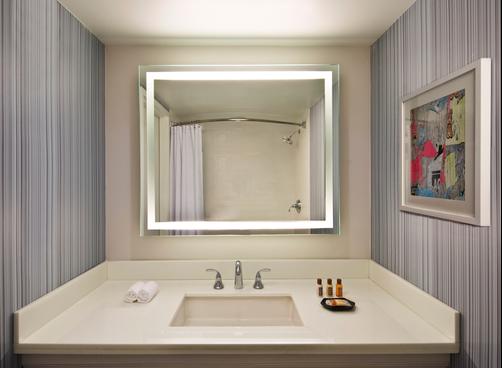 Sheraton Nashville Downtown Hotel - Nashville - Schlafzimmer
