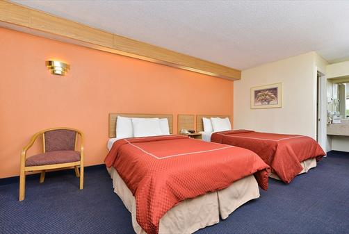 Days Inn Charlotte Northlake - Charlotte - Schlafzimmer