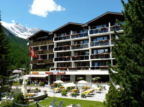 Hotel Kristall Saphir - Saas Almagell - Gebäude