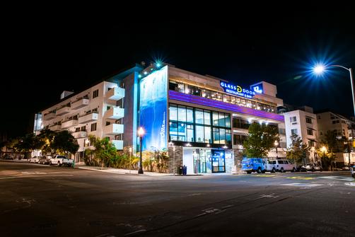 Porto Vista Hotel - San Diego - Gebäude