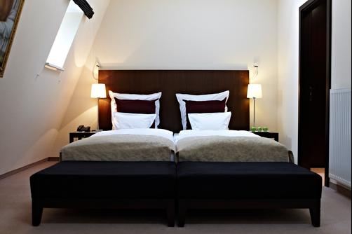 Steigenberger Hotel Metropolitan - Frankfurt am Main - Schlafzimmer