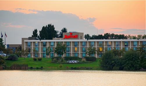 Washington Dulles Airport Marriott - Sterling - Gebäude