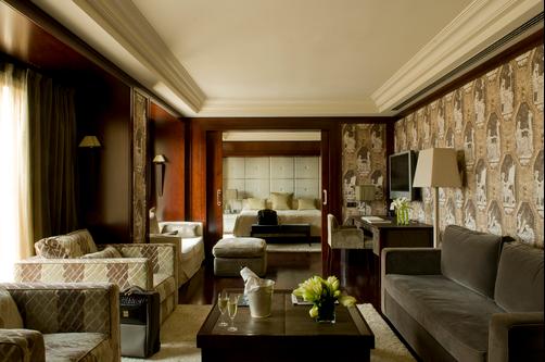 Majestic Hotel & Spa Barcelona - Barcelona - King-Schlafzimmer
