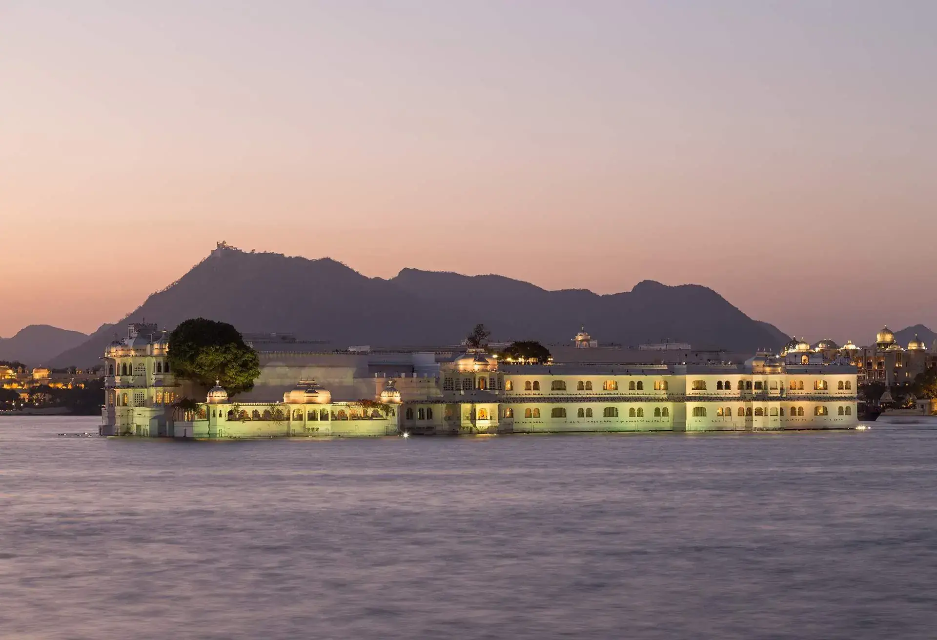 A photo of the Taj Lake Palace Udaipur in India.