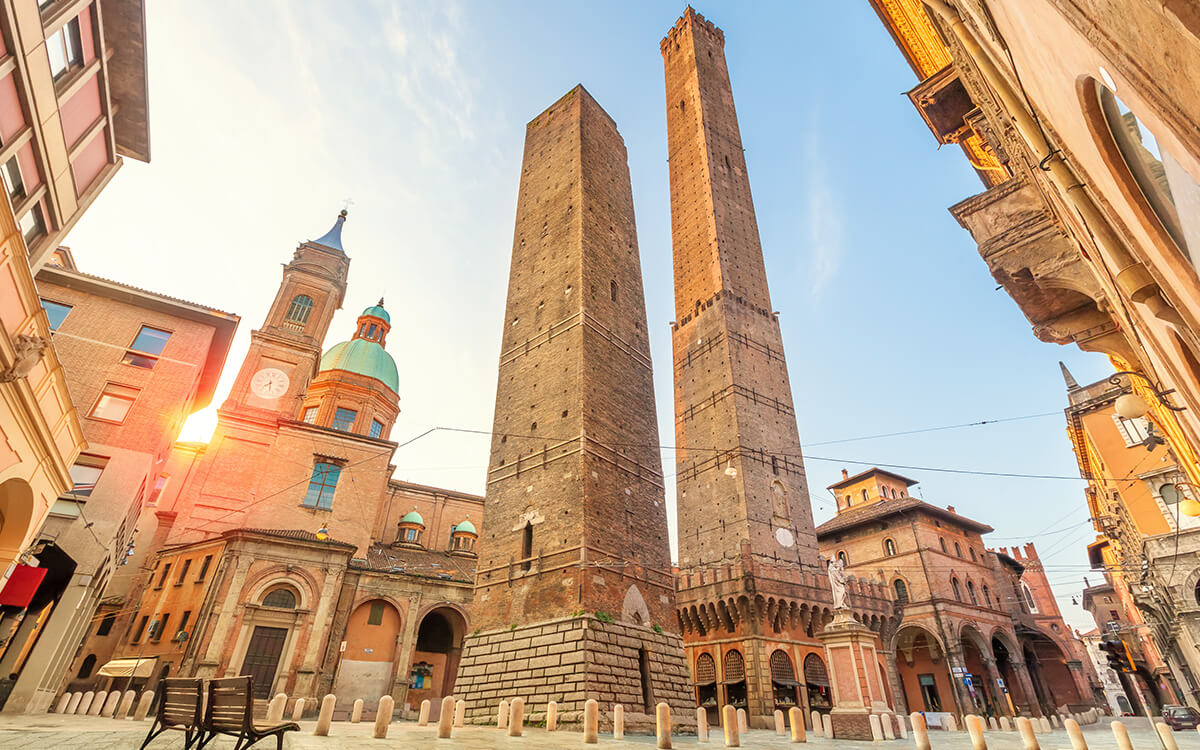 Die MIttelaltertürme in Bologna