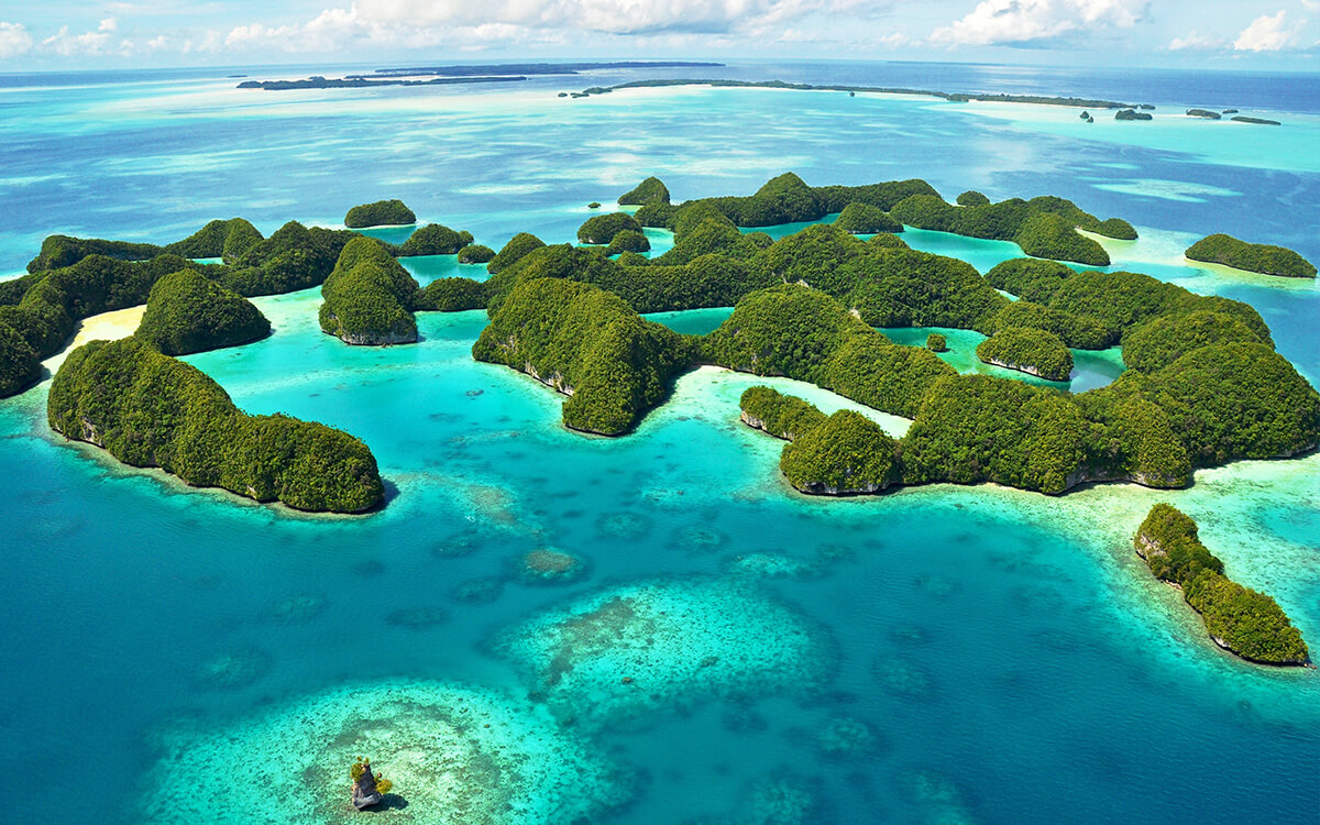 Blick auf die Rock Islands - Inselparadies Palau