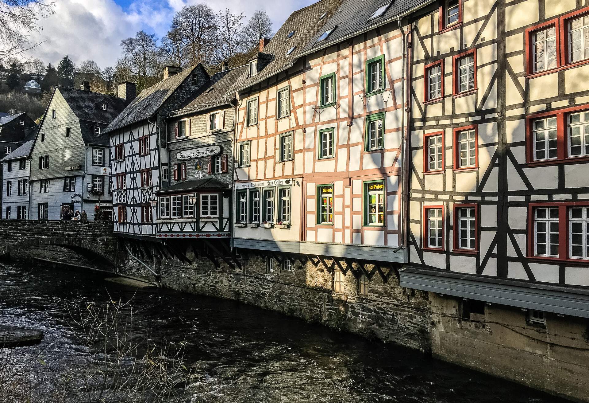 Half timbered houses along the river Rur, Monschau, Eifel, North Rhine-Westphalia, Germany, Europe