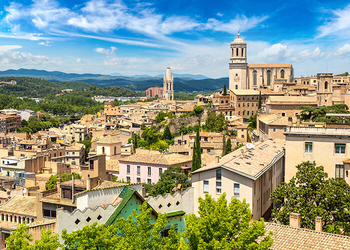 S-F/Shutterstock.com | Girona, Spanien