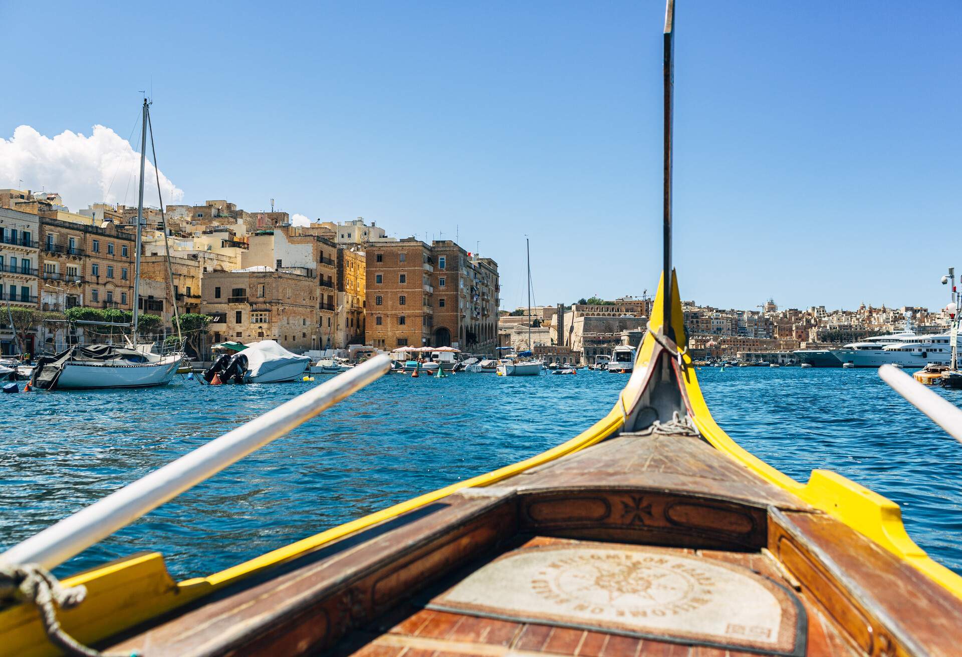 MALTA_VALLETTA_BOAT