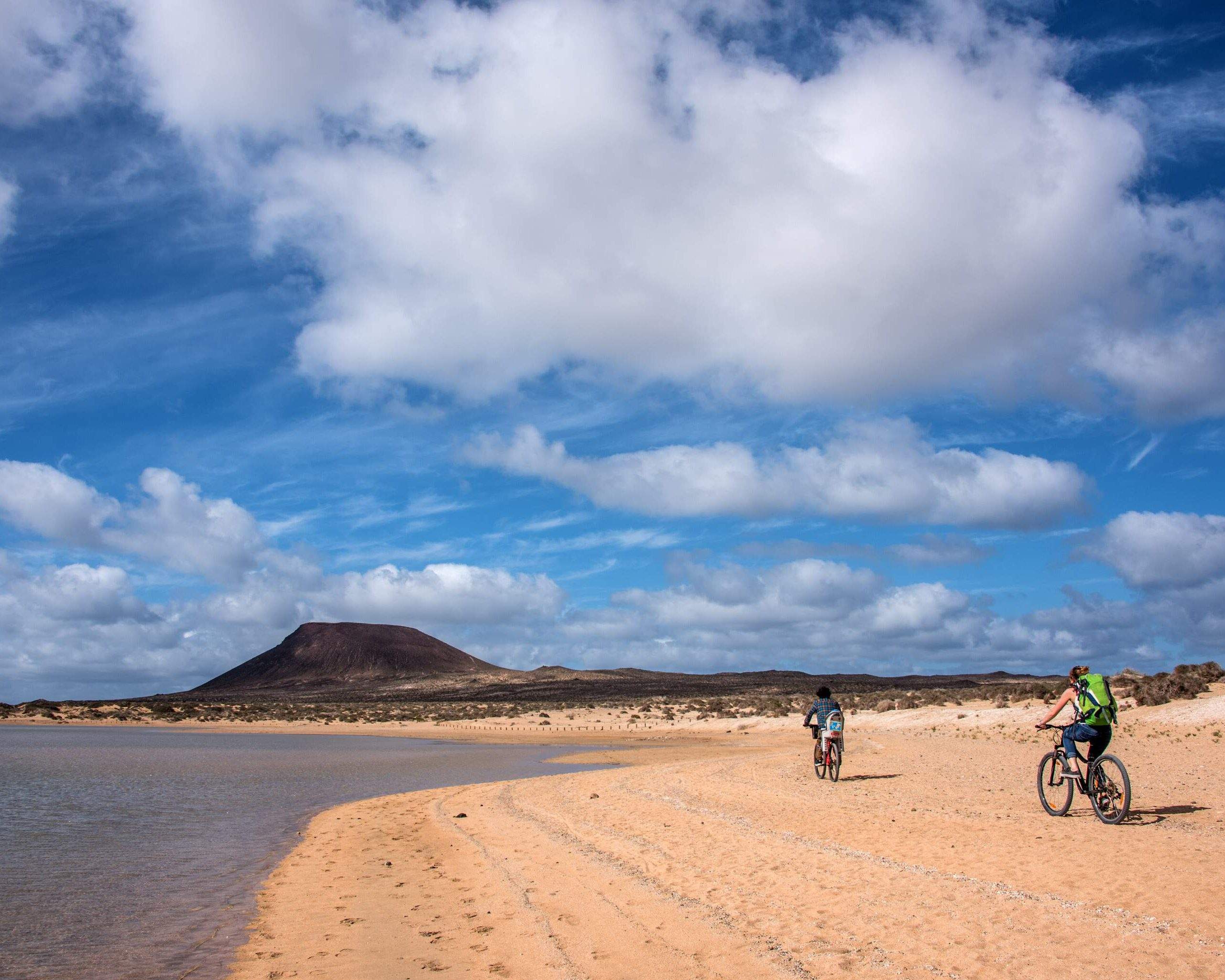 Wo ist es im Februar warm? 11 Reiseziele 2024 KAYAK