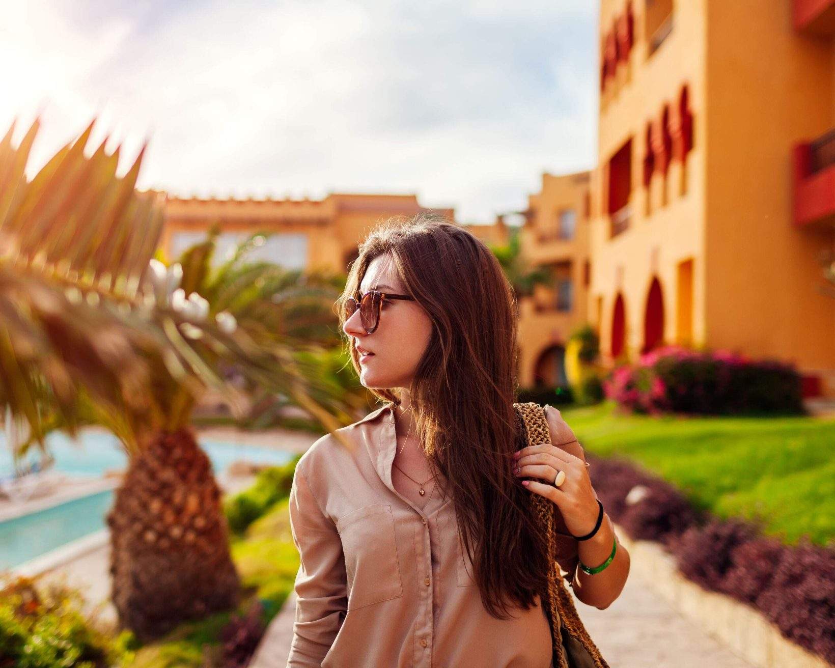 ReiseTipps Ab wann darf man alleine in ein Hotel? KAYAK