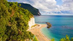 Hotels in Sirolo