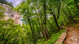 Hotels in Caprino Veronese
