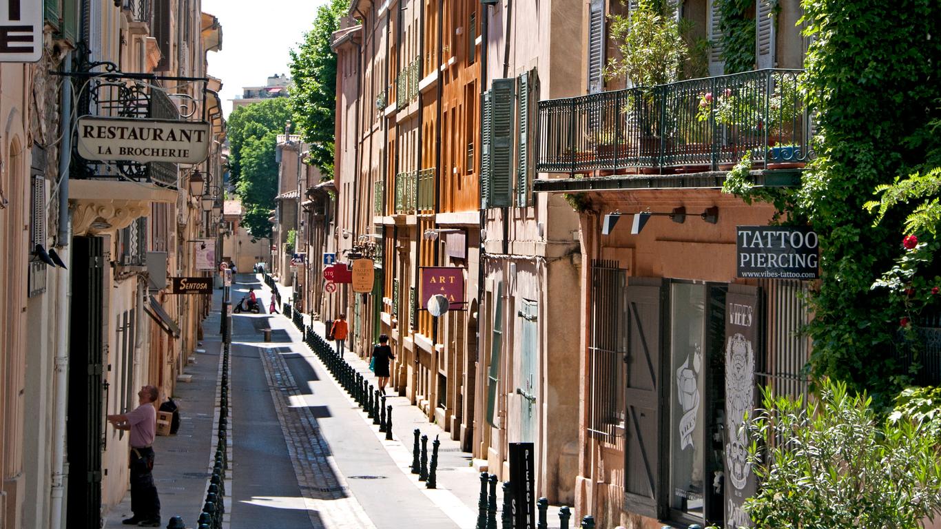 Mietwagen an der Sehenswürdigkeit AixenProvence TGV – KAYAK