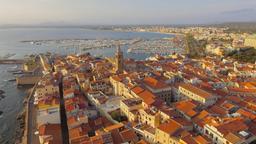 Finde günstige Flüge nach Alghero