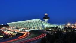 Finde günstige Flüge nach Flughafen Washington-Dulles