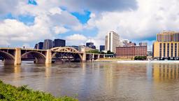 Finde günstige Flüge nach Grand Rapids