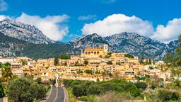 Hotels in Selva